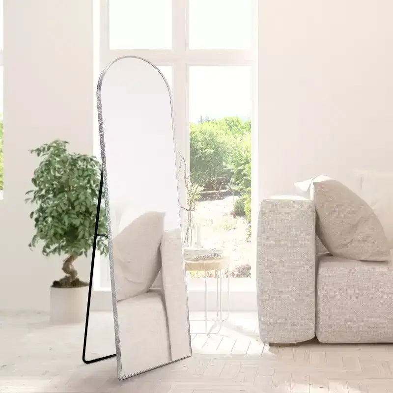 Miroir pleine longueur à cadre métallique