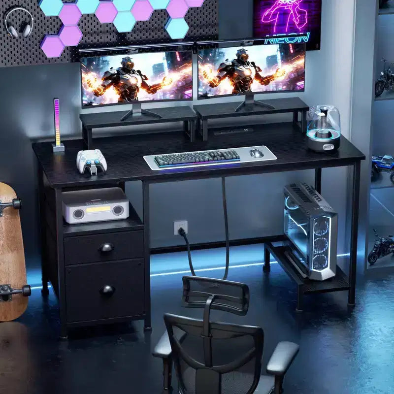 Bureau d'ordinateur noir de 47 pouces avec station de recharge