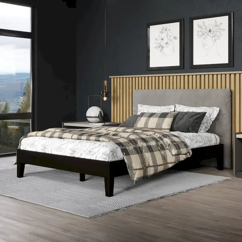 Steve Silver Nola Platform Bed